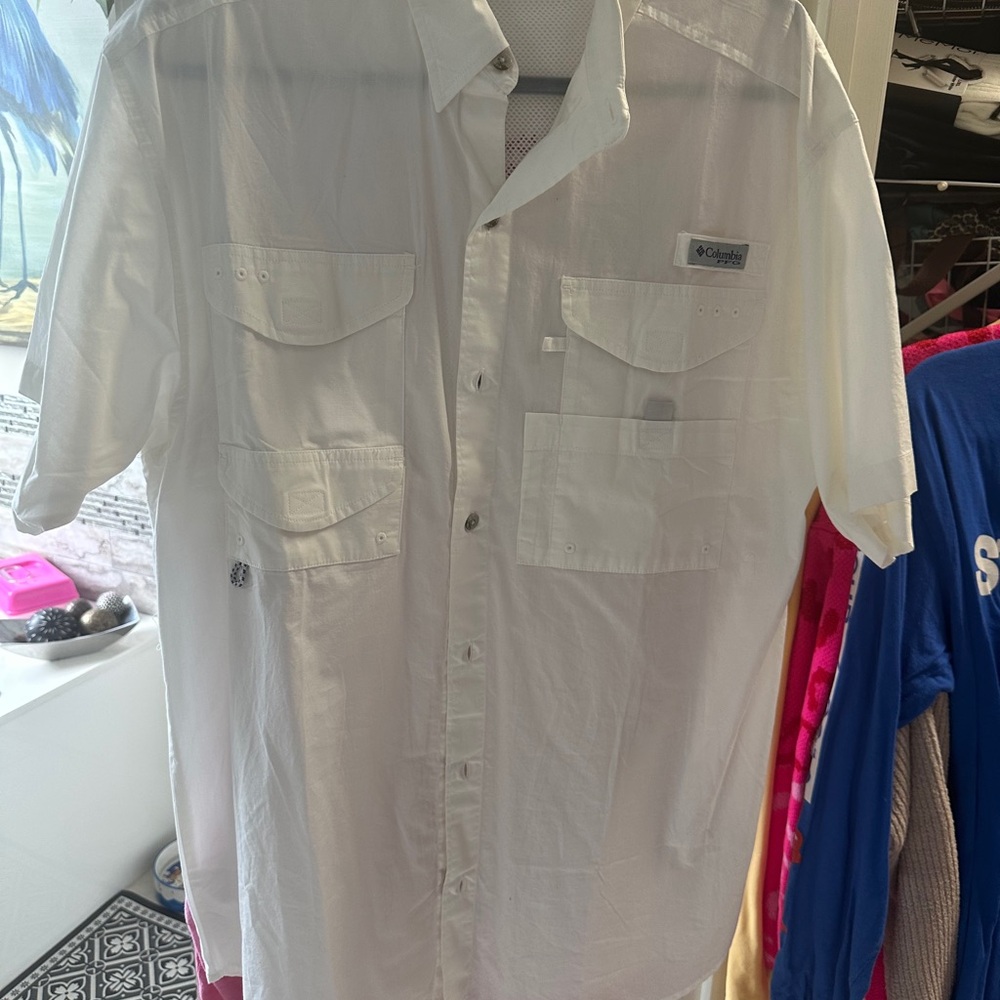 Columbia White Casual Button Down Shirt Lightweight